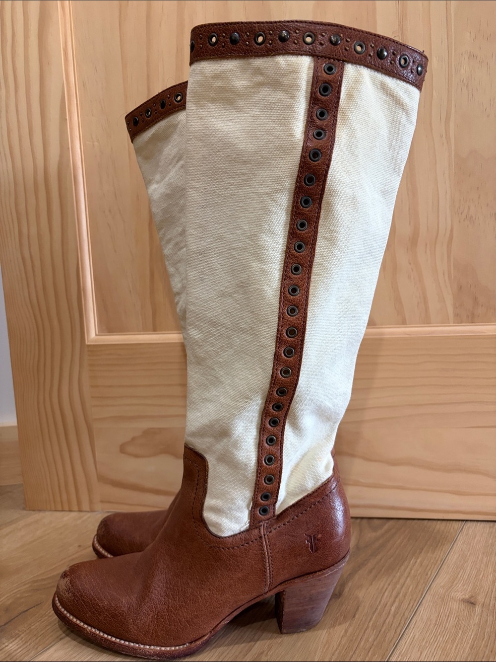 FRYE canvas and leather boots - Picture 3 of 17